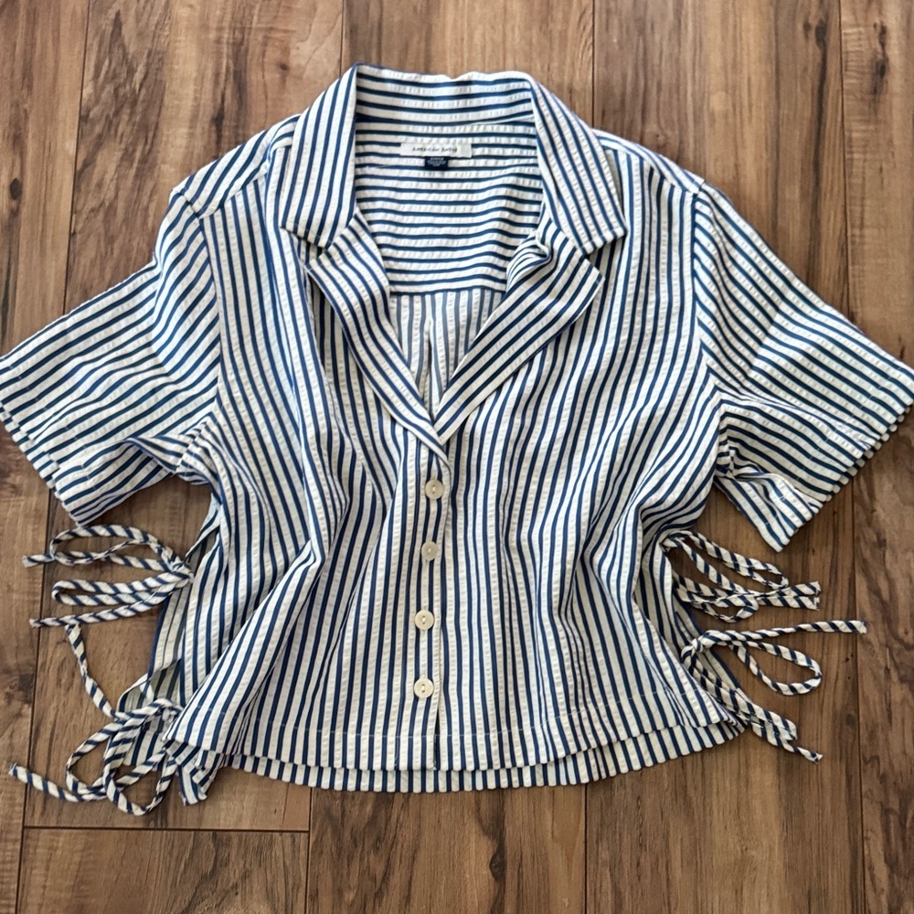 American‎ Eagle Outfitters Blue and White Striped Tie-Side Button Down Top
